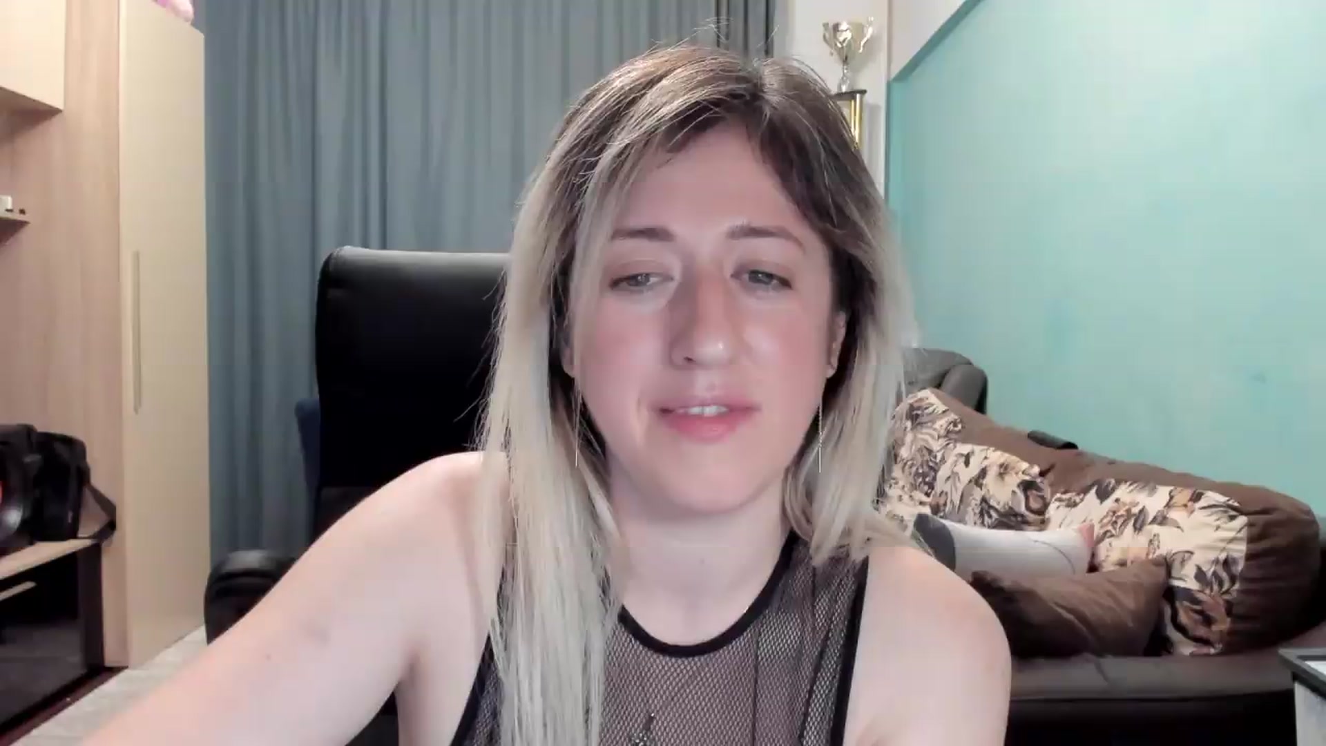 Gallery image thumbnail from SweetDelia_'s myfreecams stream on, 06/01/2026, 03:07 image 19 of 20