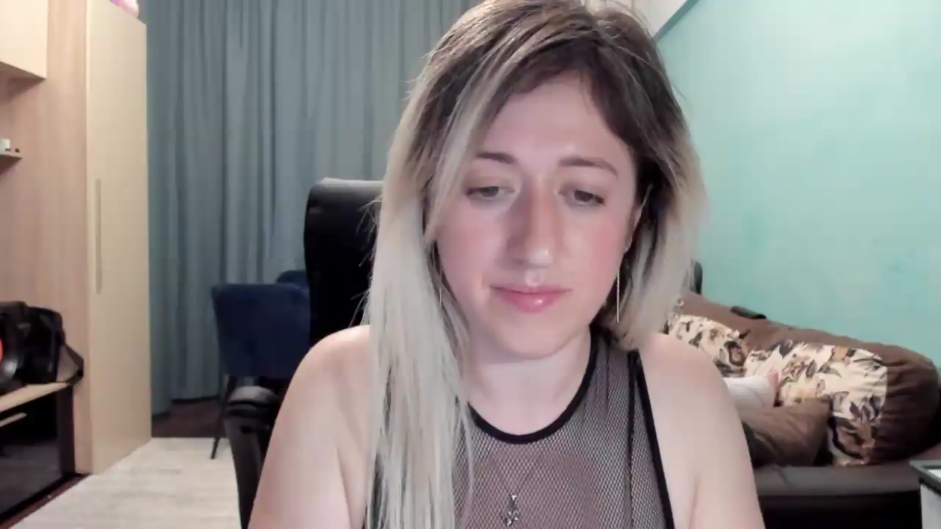 Gallery image thumbnail from SweetDelia_'s myfreecams stream on, 06/01/2026, 03:07 image 3 of 20