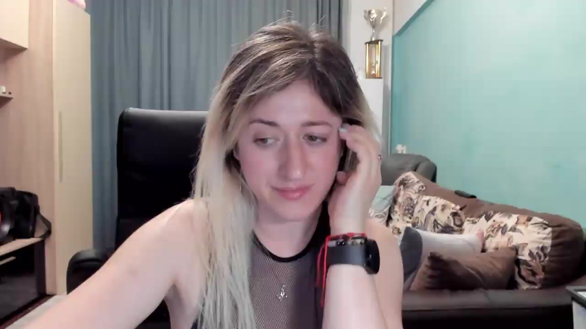 Gallery image thumbnail from SweetDelia_'s myfreecams stream on, 06/01/2026, 03:07 image 16 of 20