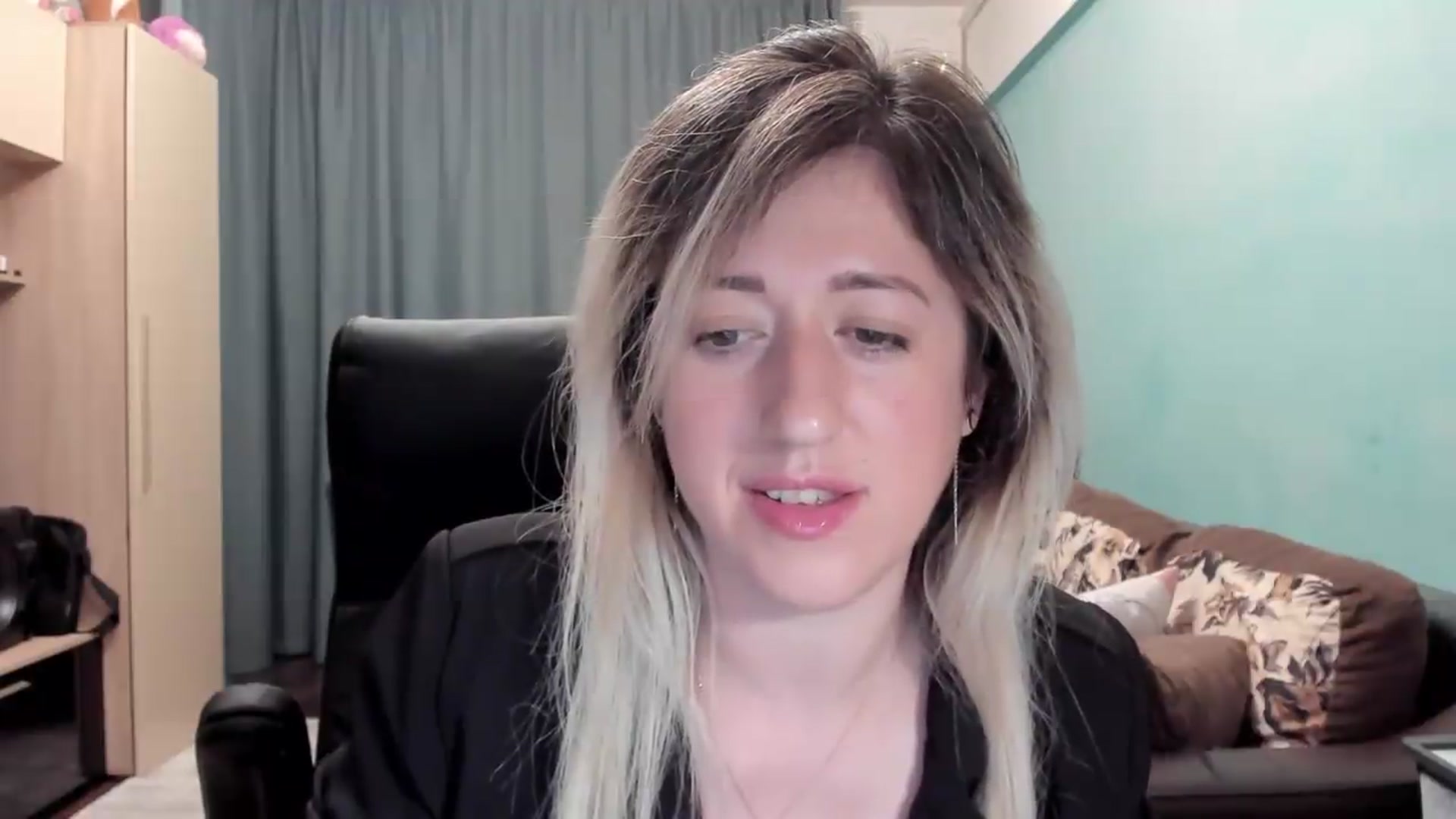 Gallery image thumbnail from SweetDelia_'s myfreecams stream on, 06/01/2026, 23:59 image 9 of 20