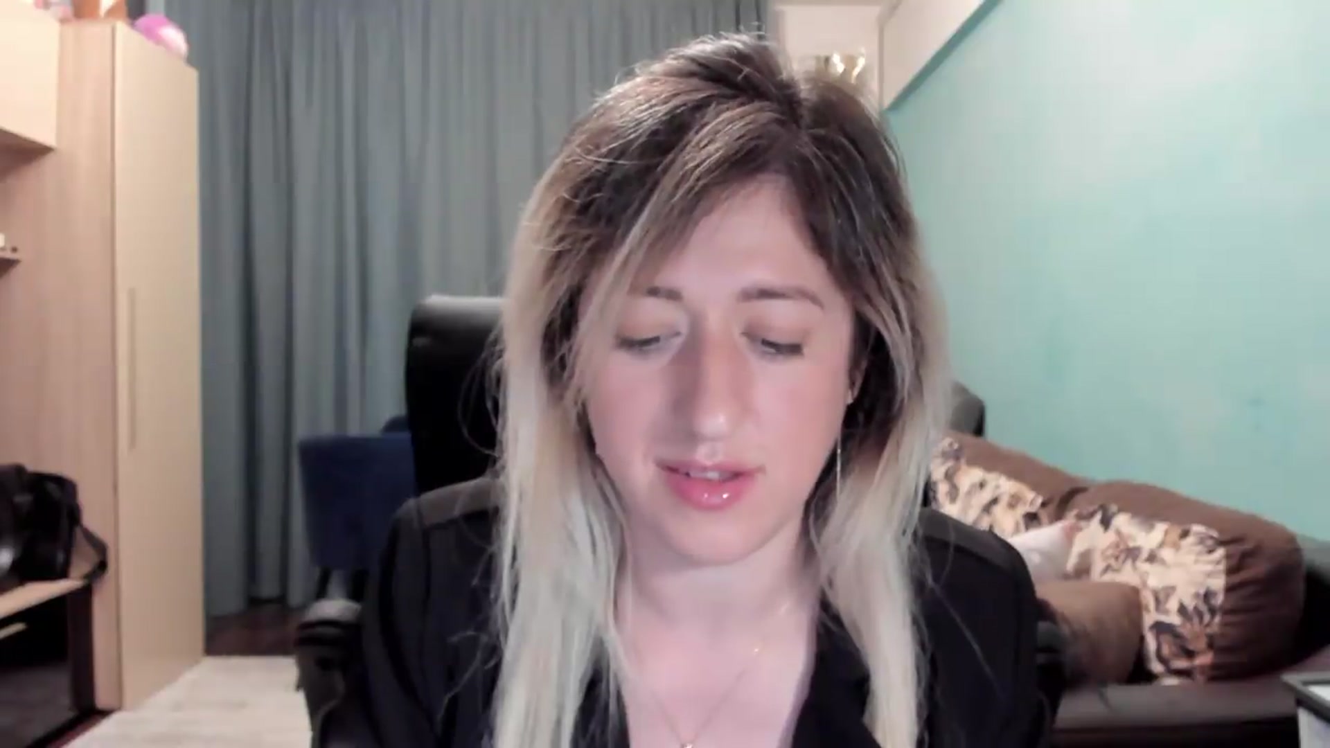 Gallery image thumbnail from SweetDelia_'s myfreecams stream on, 06/01/2026, 23:59 image 16 of 20