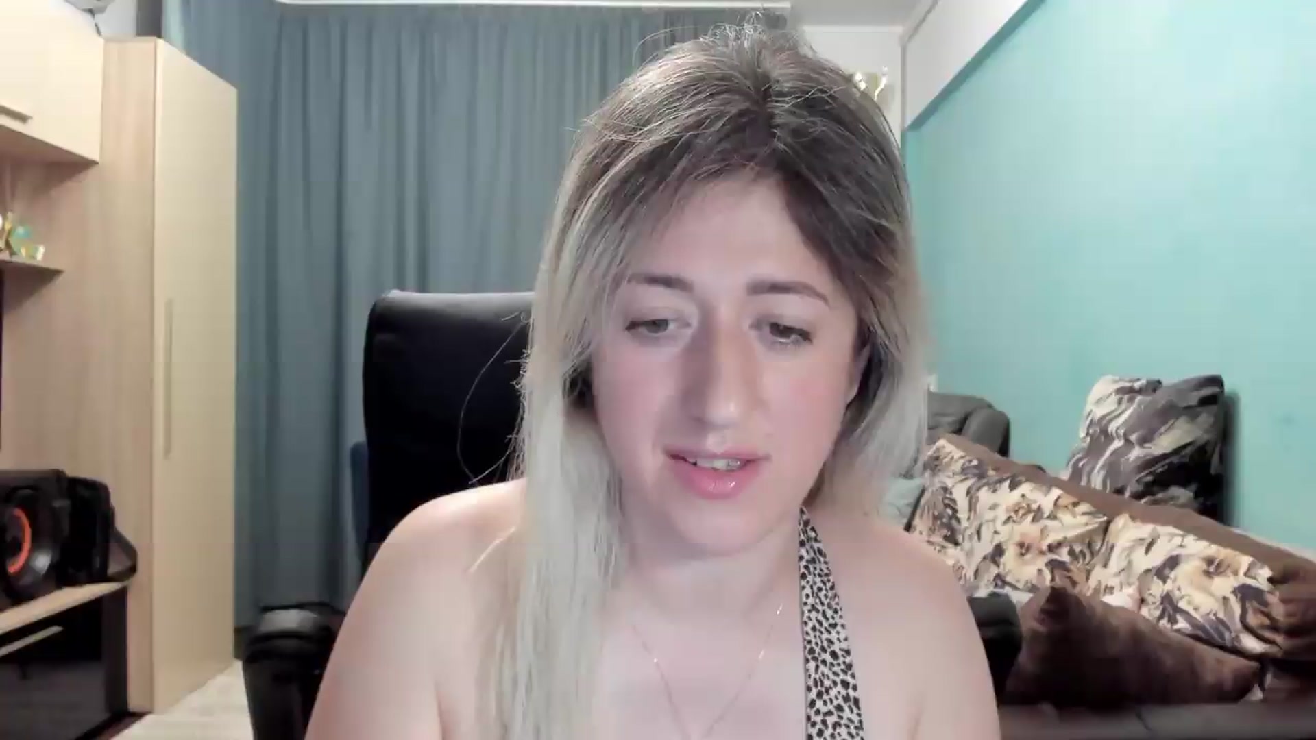 Gallery image thumbnail from SweetDelia_'s myfreecams stream on, 06/06/2026, 24:05 image 2 of 20