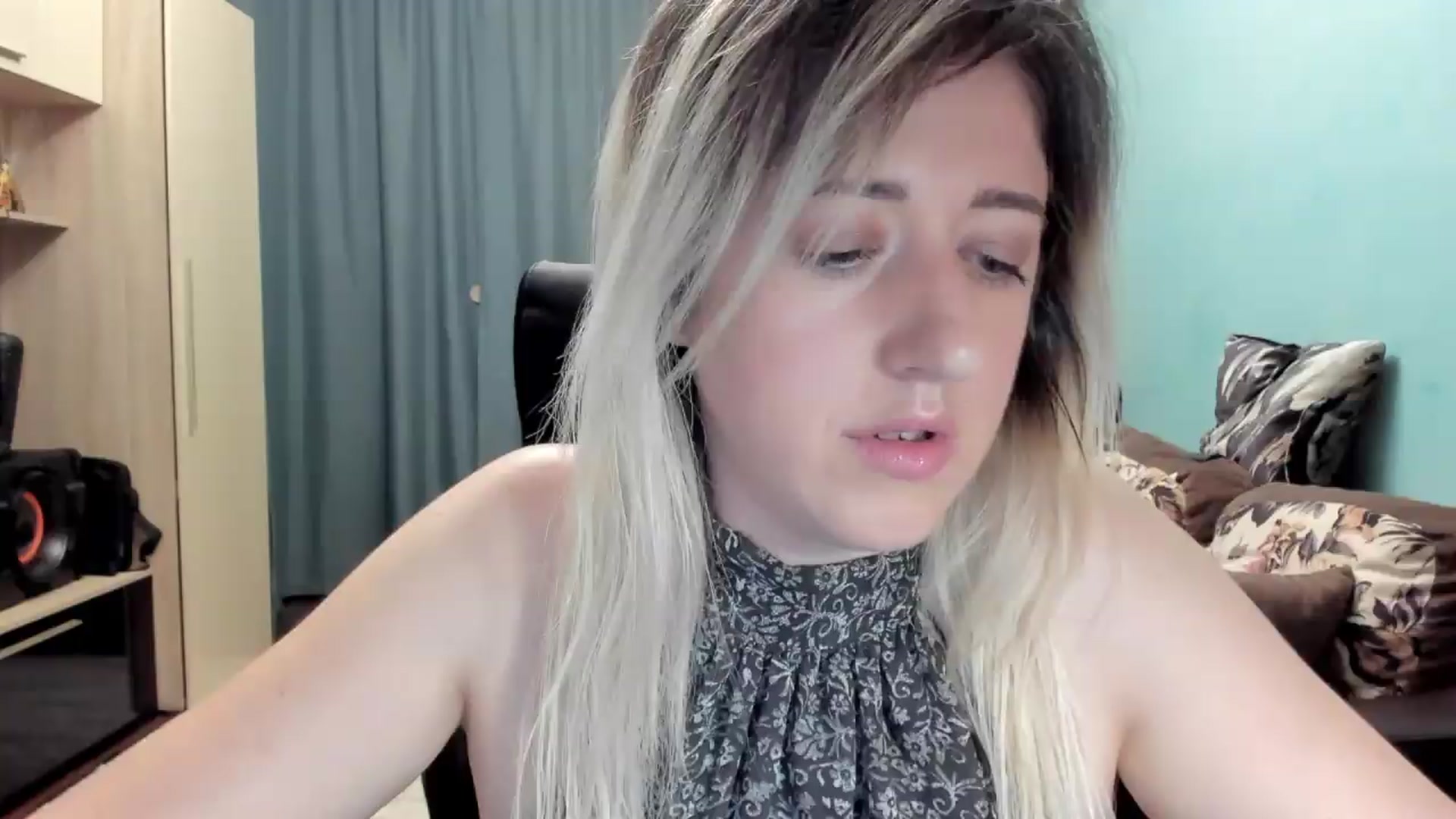 Gallery image thumbnail from SweetDelia_'s myfreecams stream on, 06/10/2026, 01:32 image 17 of 20