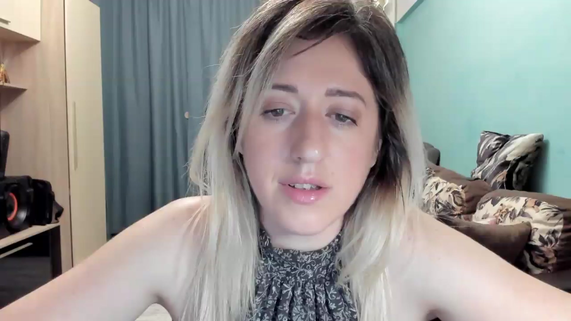 Gallery image thumbnail from SweetDelia_'s myfreecams stream on, 06/10/2026, 01:32 image 2 of 20