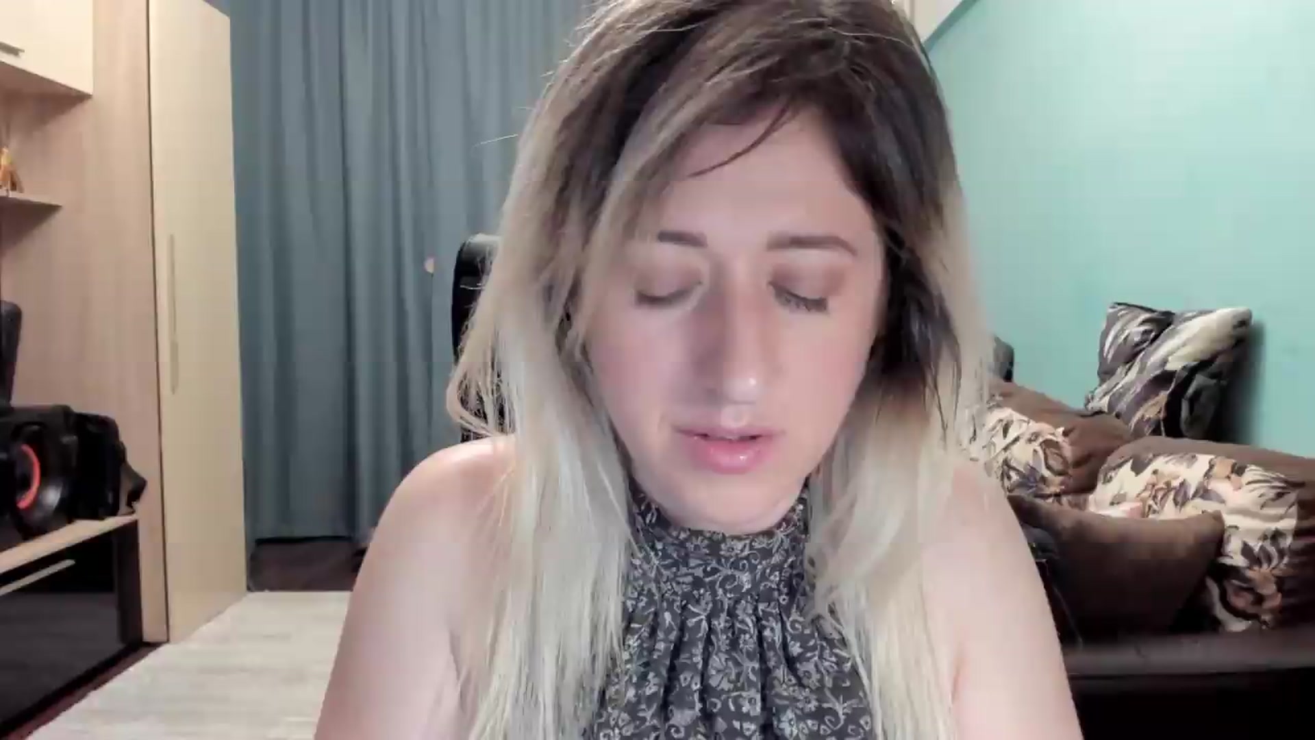 Gallery image thumbnail from SweetDelia_'s myfreecams stream on, 06/10/2026, 01:32 image 4 of 20