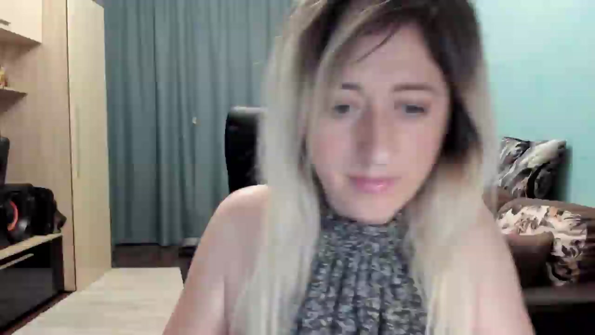 Gallery image thumbnail from SweetDelia_'s myfreecams stream on, 06/10/2026, 01:32 image 13 of 20