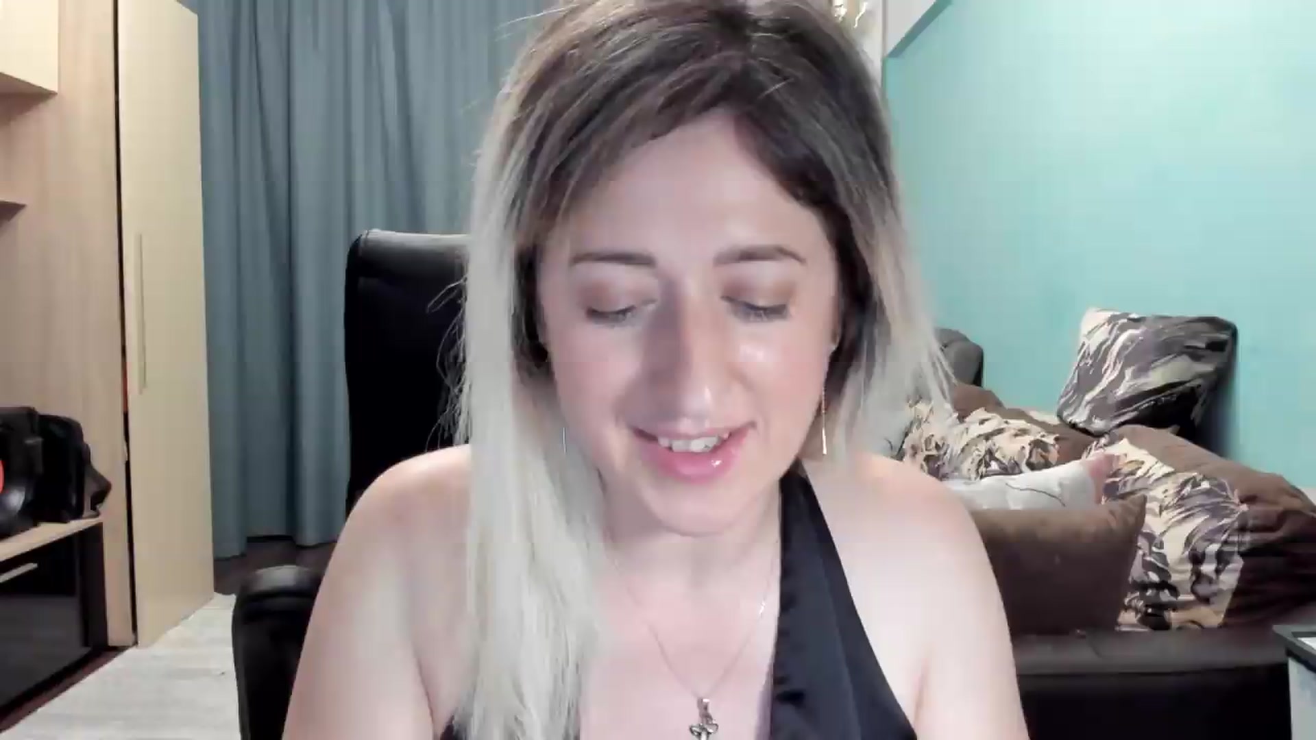 Gallery image thumbnail from SweetDelia_'s myfreecams stream on, 06/12/2026, 01:52 image 7 of 20