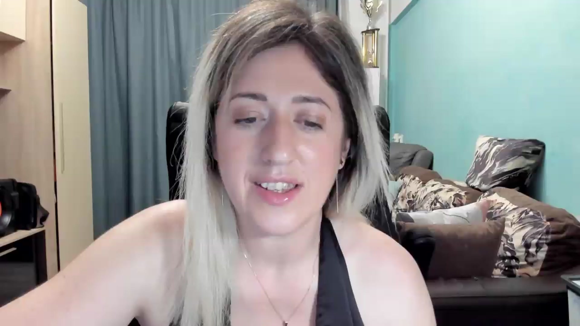 Gallery image thumbnail from SweetDelia_'s myfreecams stream on, 06/12/2026, 01:52 image 5 of 20