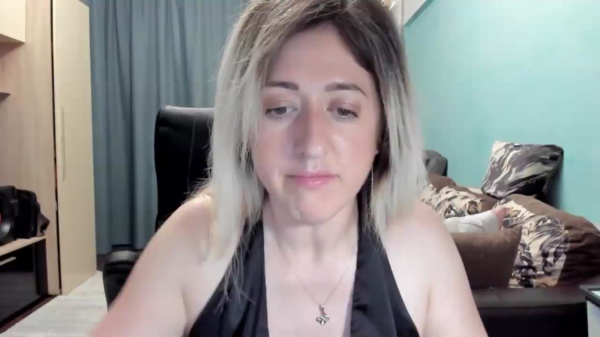 Gallery image thumbnail from SweetDelia_'s myfreecams stream on, 06/12/2026, 01:52 image 19 of 20