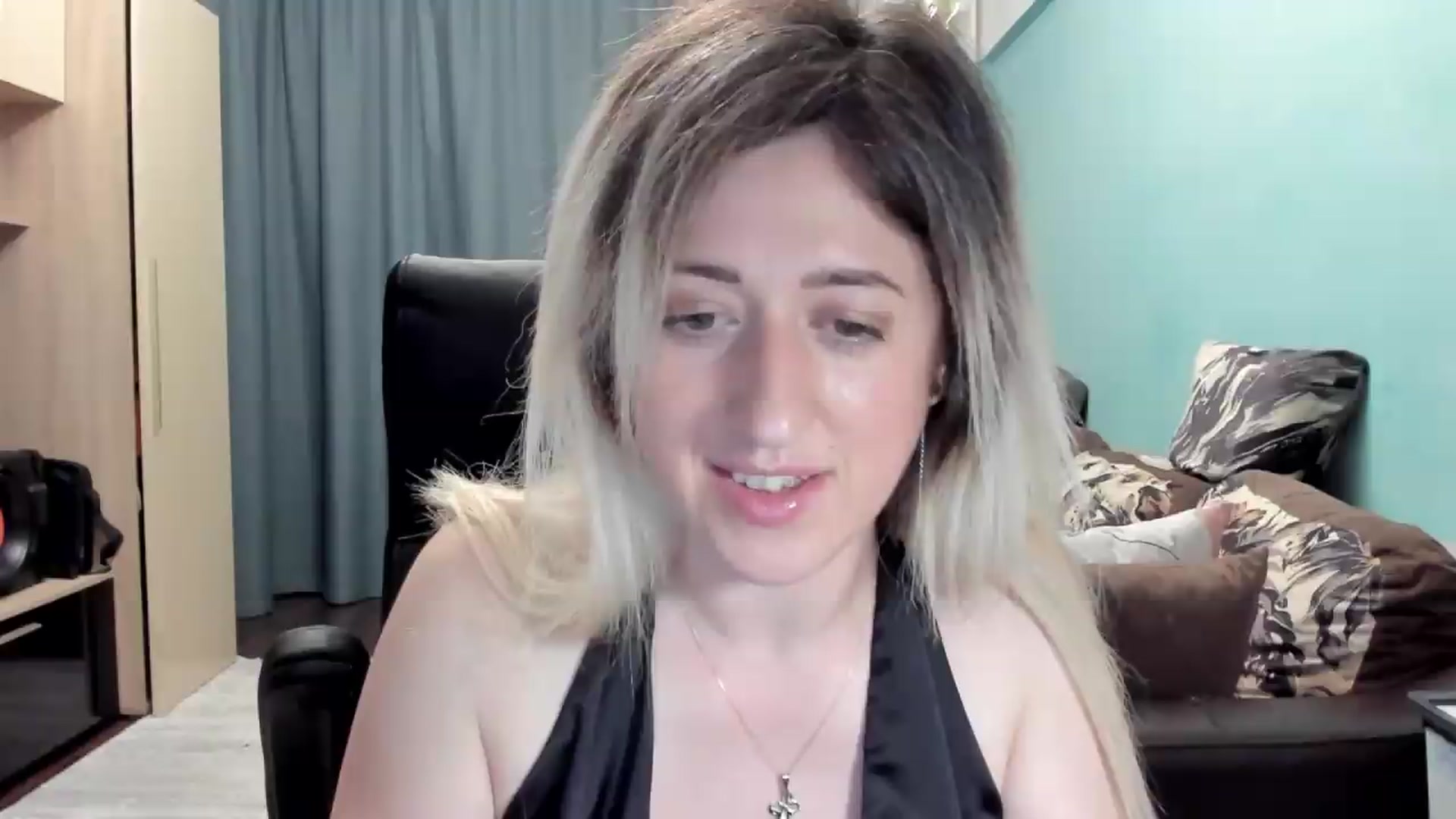 Gallery image thumbnail from SweetDelia_'s myfreecams stream on, 06/12/2026, 01:52 image 3 of 20