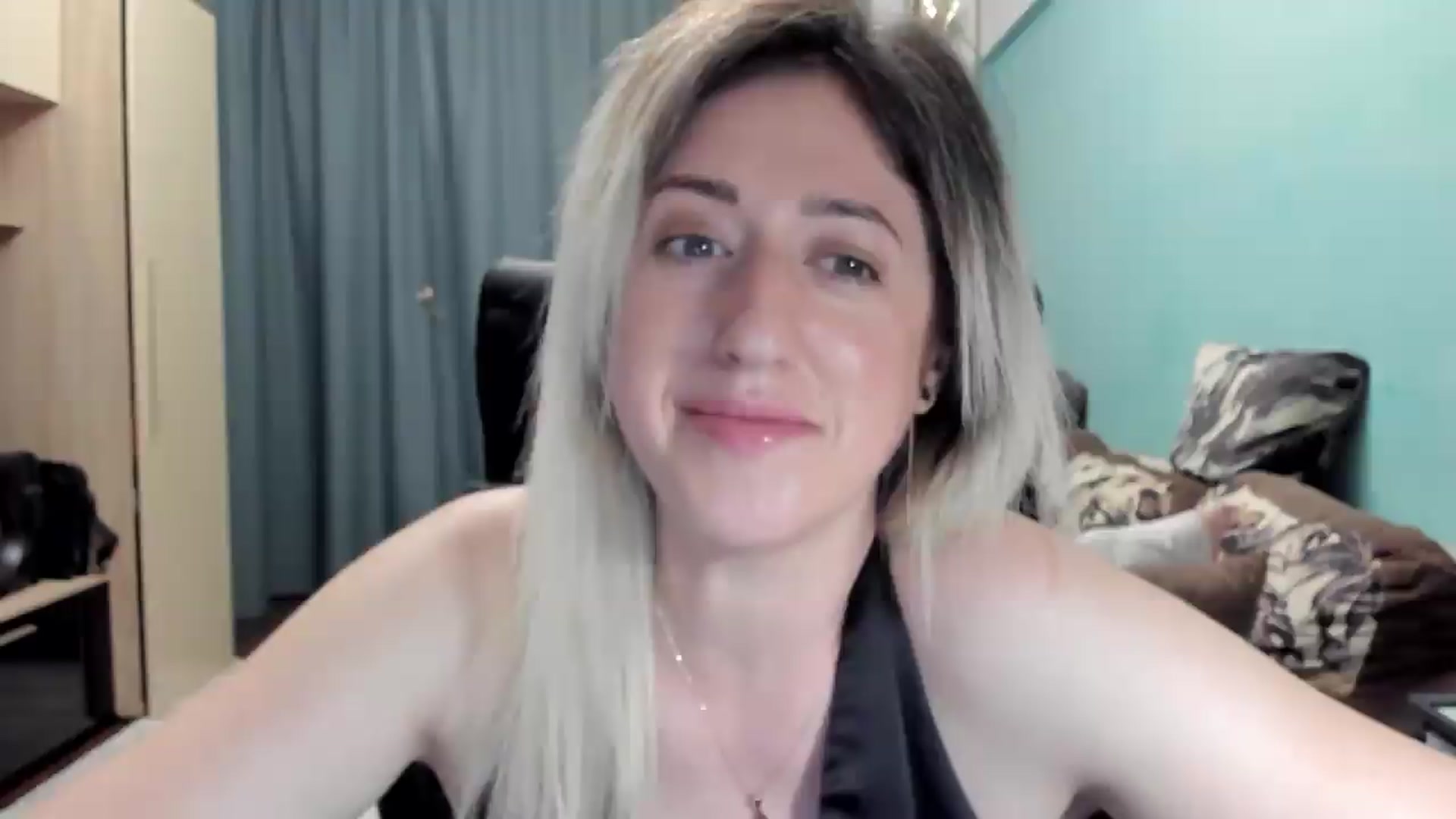 Gallery image thumbnail from SweetDelia_'s myfreecams stream on, 06/12/2026, 01:52 image 2 of 20