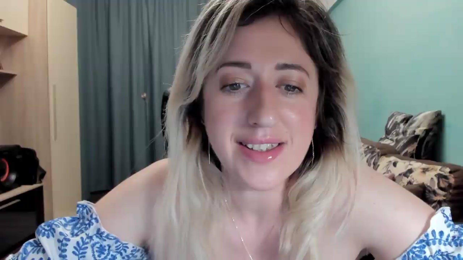 Gallery image thumbnail from SweetDelia_'s myfreecams stream on, 06/15/2026, 01:56 image 2 of 20