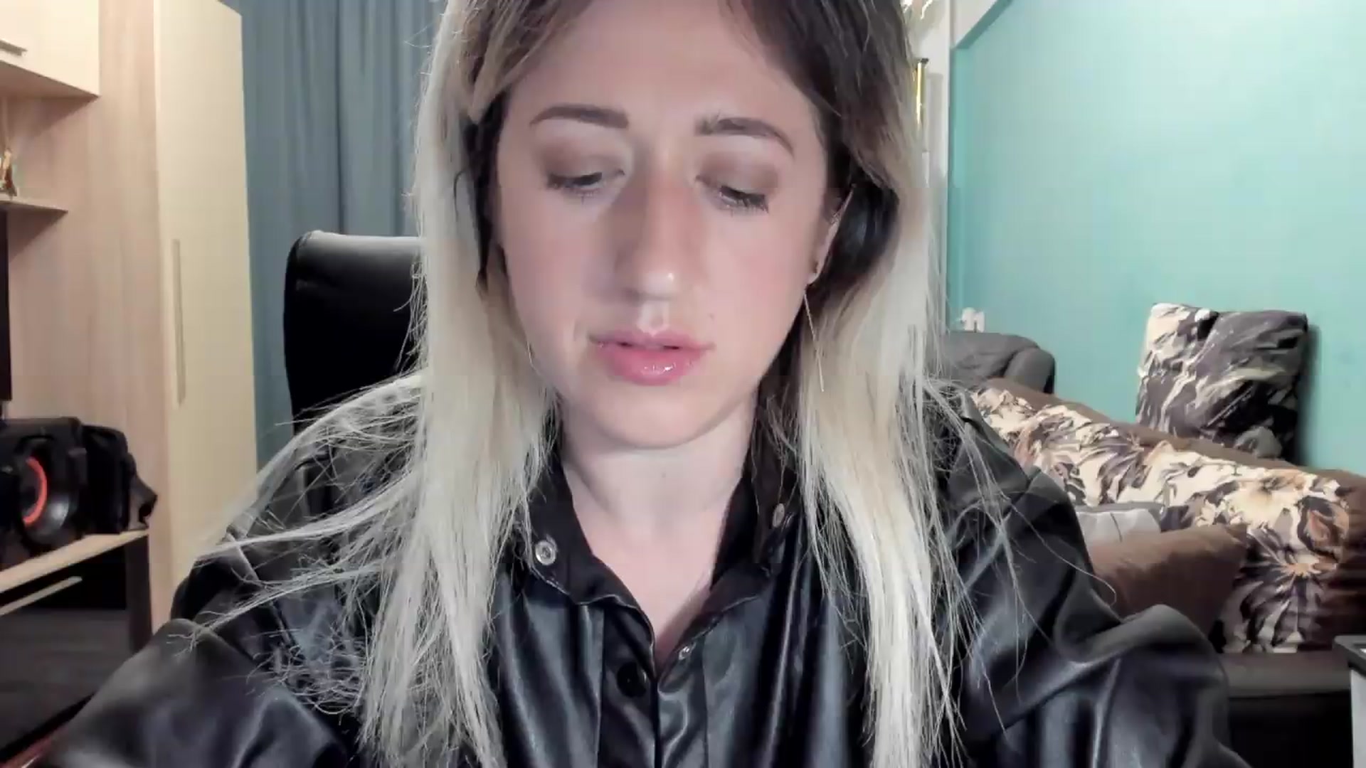 Gallery image thumbnail from SweetDelia_'s myfreecams stream on, 06/20/2026, 24:56 image 1 of 20