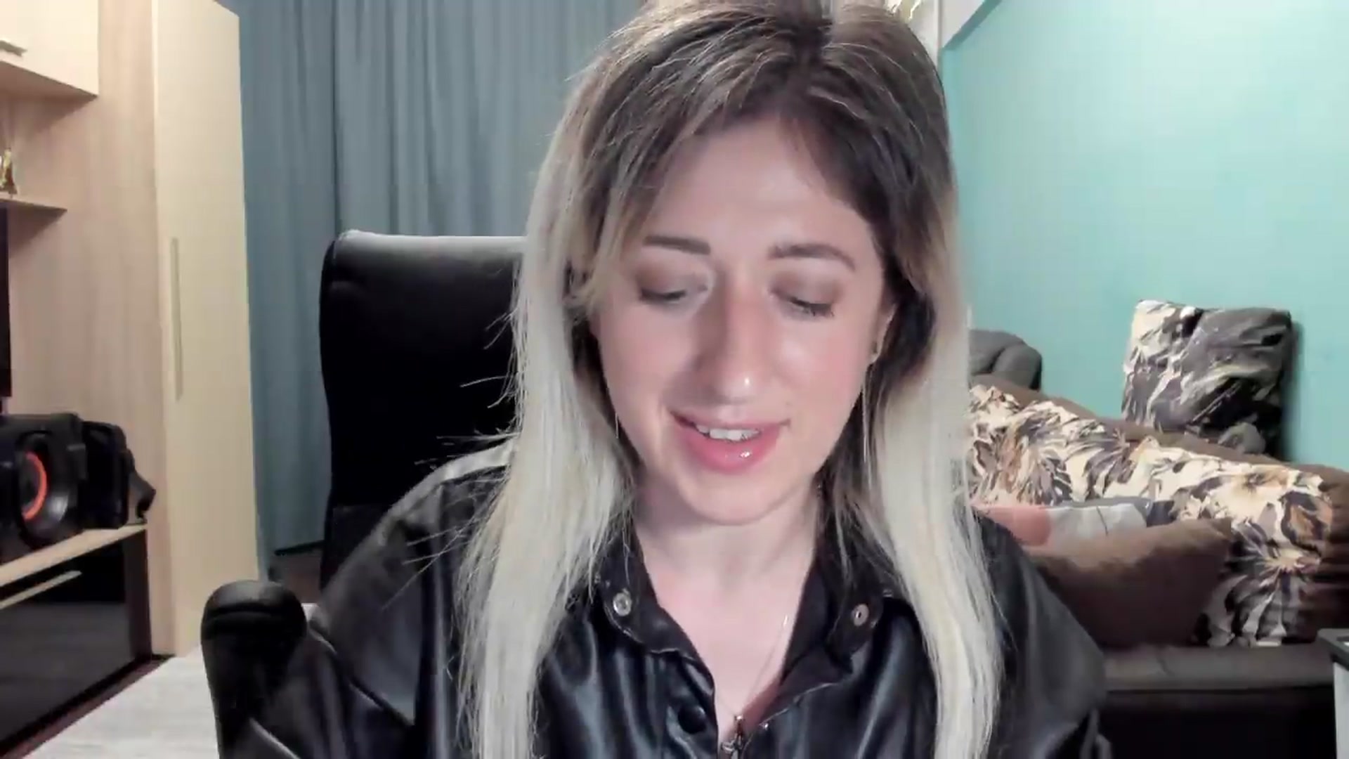 Gallery image thumbnail from SweetDelia_'s myfreecams stream on, 06/20/2026, 24:56 image 12 of 20