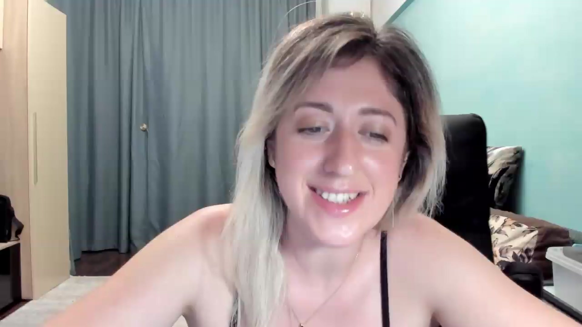Gallery image thumbnail from SweetDelia_'s myfreecams stream on, 06/21/2026, 01:46 image 10 of 20