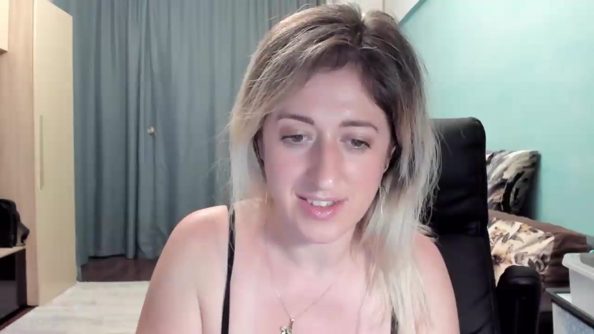 Gallery image thumbnail from SweetDelia_'s myfreecams stream on, 06/21/2026, 01:46 image 3 of 20
