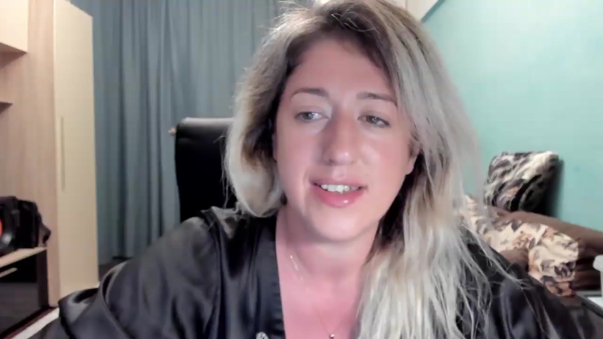 Gallery image thumbnail from SweetDelia_'s myfreecams stream on, 06/22/2026, 24:01 image 19 of 20