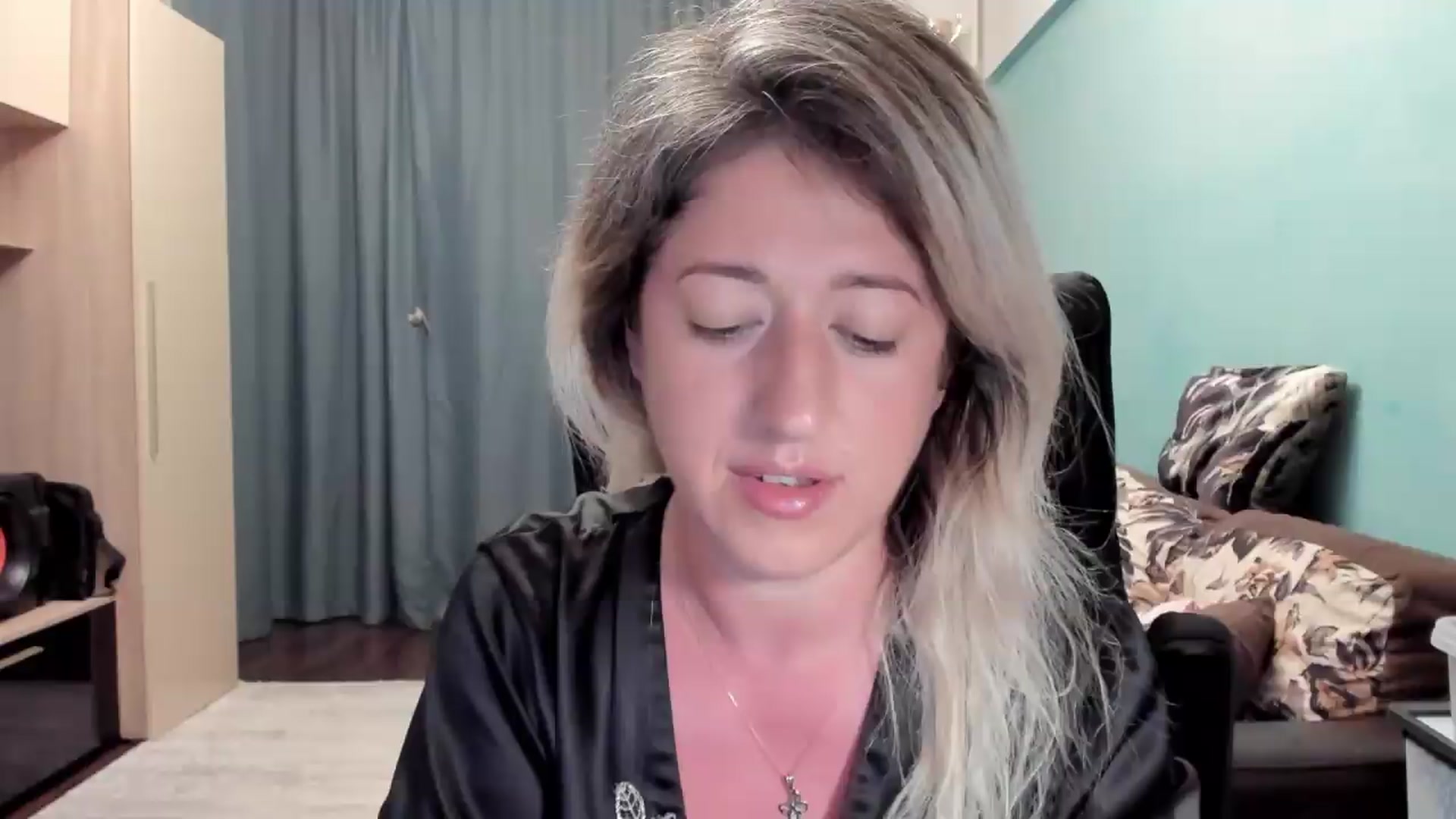 Gallery image thumbnail from SweetDelia_'s myfreecams stream on, 06/22/2026, 24:01 image 3 of 20