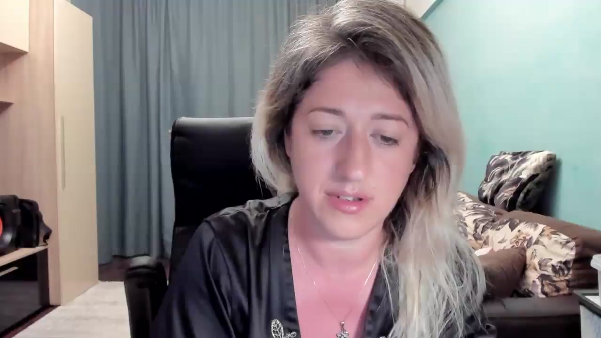 Gallery image thumbnail from SweetDelia_'s myfreecams stream on, 06/22/2026, 24:01 image 1 of 20