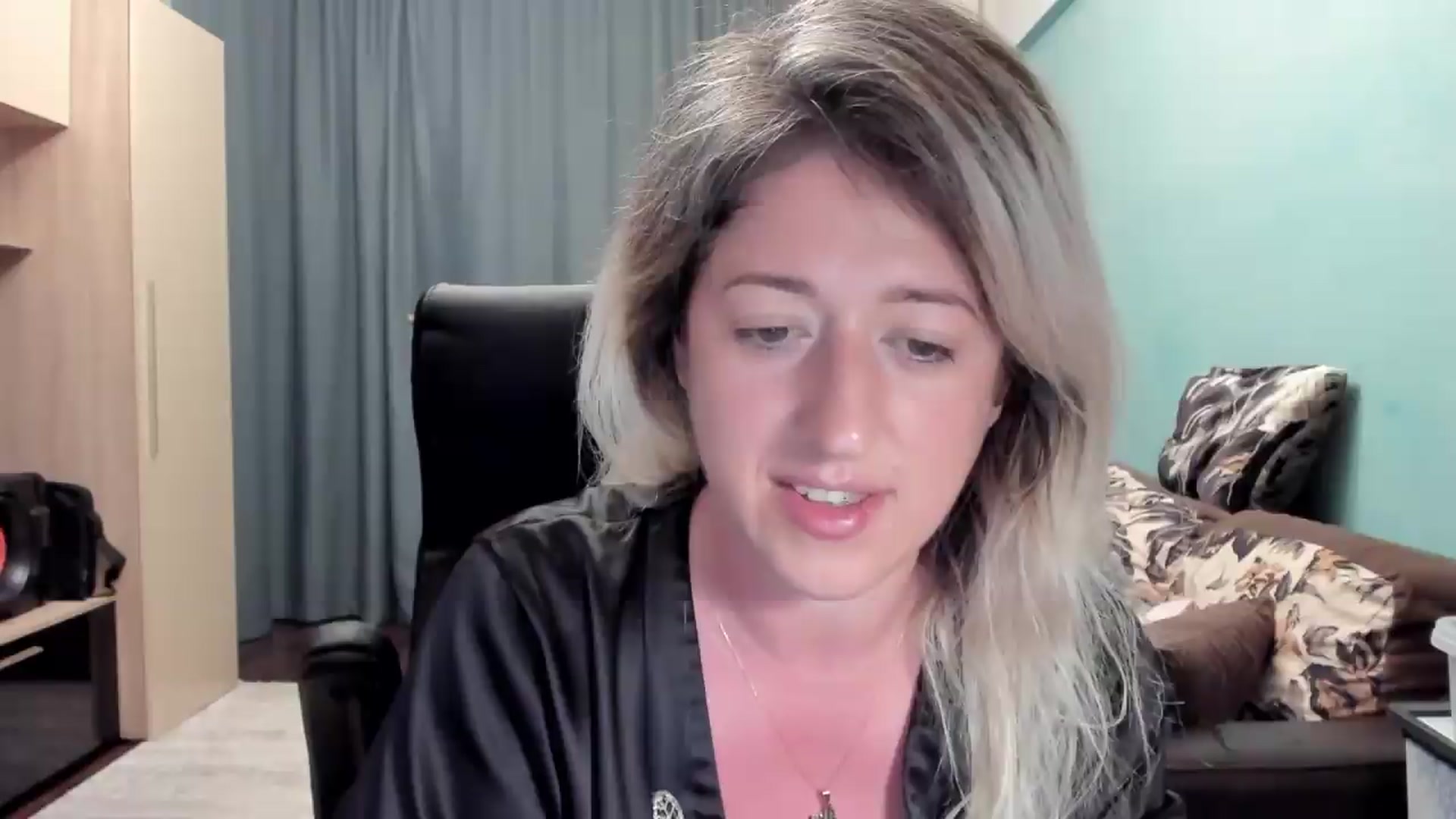 Gallery image thumbnail from SweetDelia_'s myfreecams stream on, 06/22/2026, 24:01 image 7 of 20
