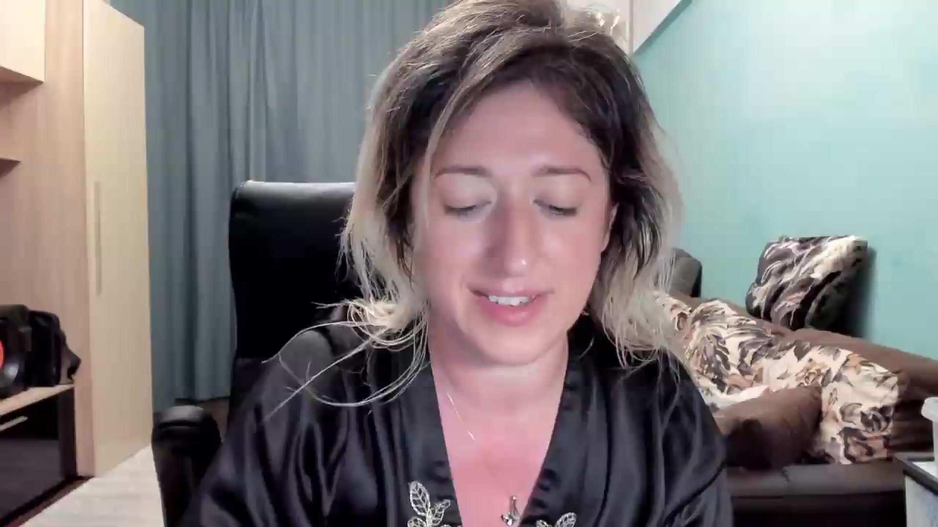 Gallery image thumbnail from SweetDelia_'s myfreecams stream on, 06/22/2026, 01:53 image 9 of 20