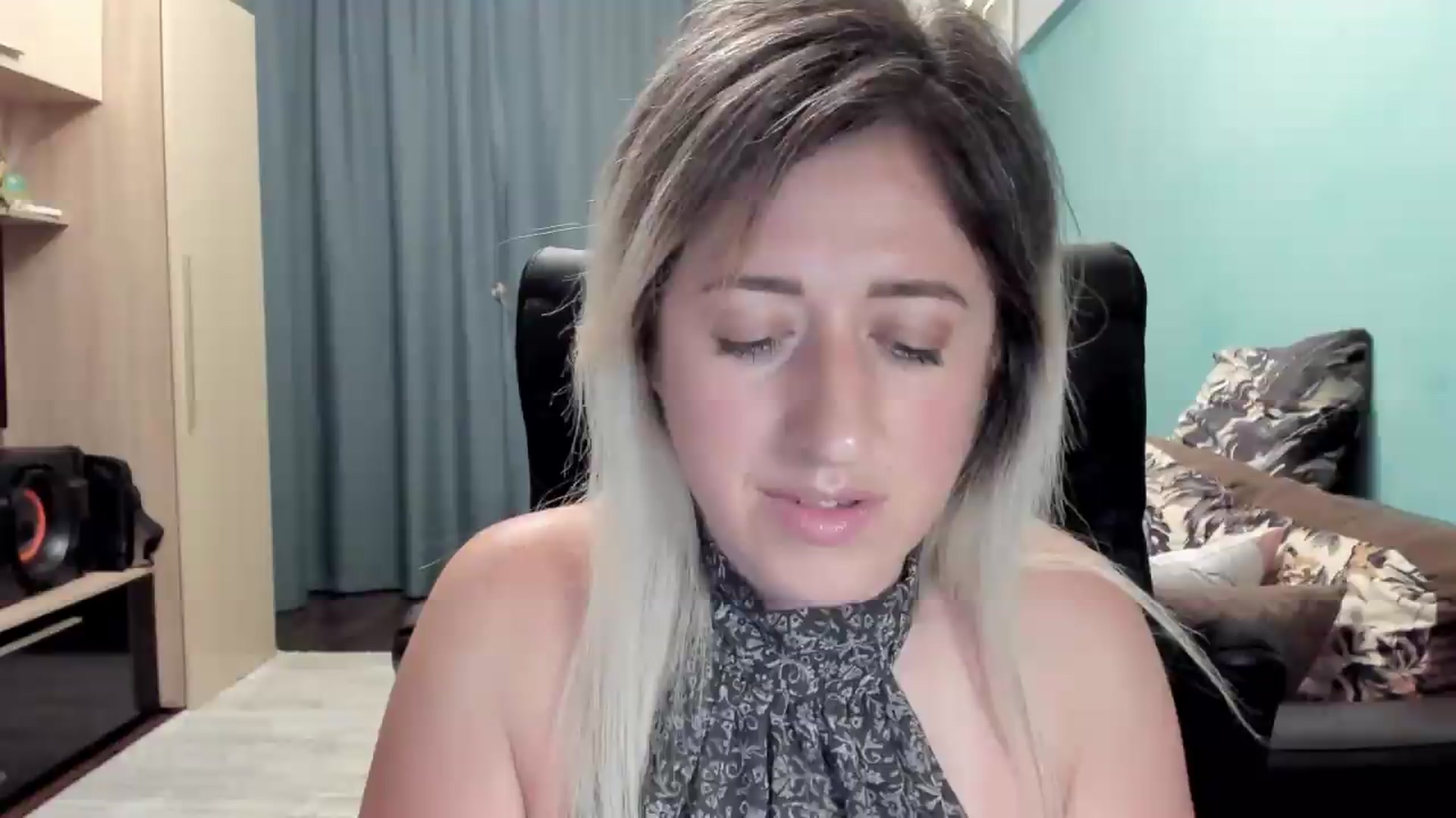 Gallery image thumbnail from SweetDelia_'s myfreecams stream on, 06/25/2026, 01:57 image 9 of 20