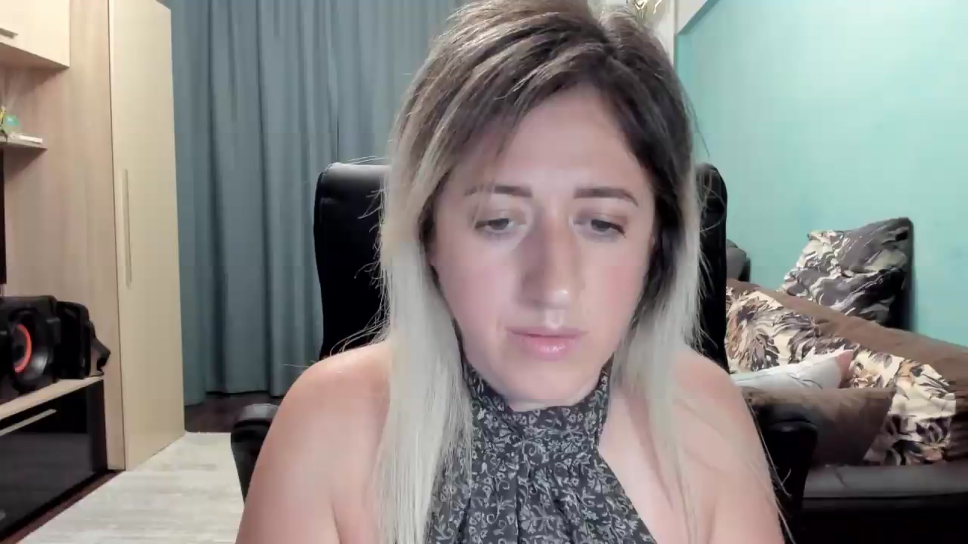 Gallery image thumbnail from SweetDelia_'s myfreecams stream on, 06/25/2026, 01:57 image 12 of 20