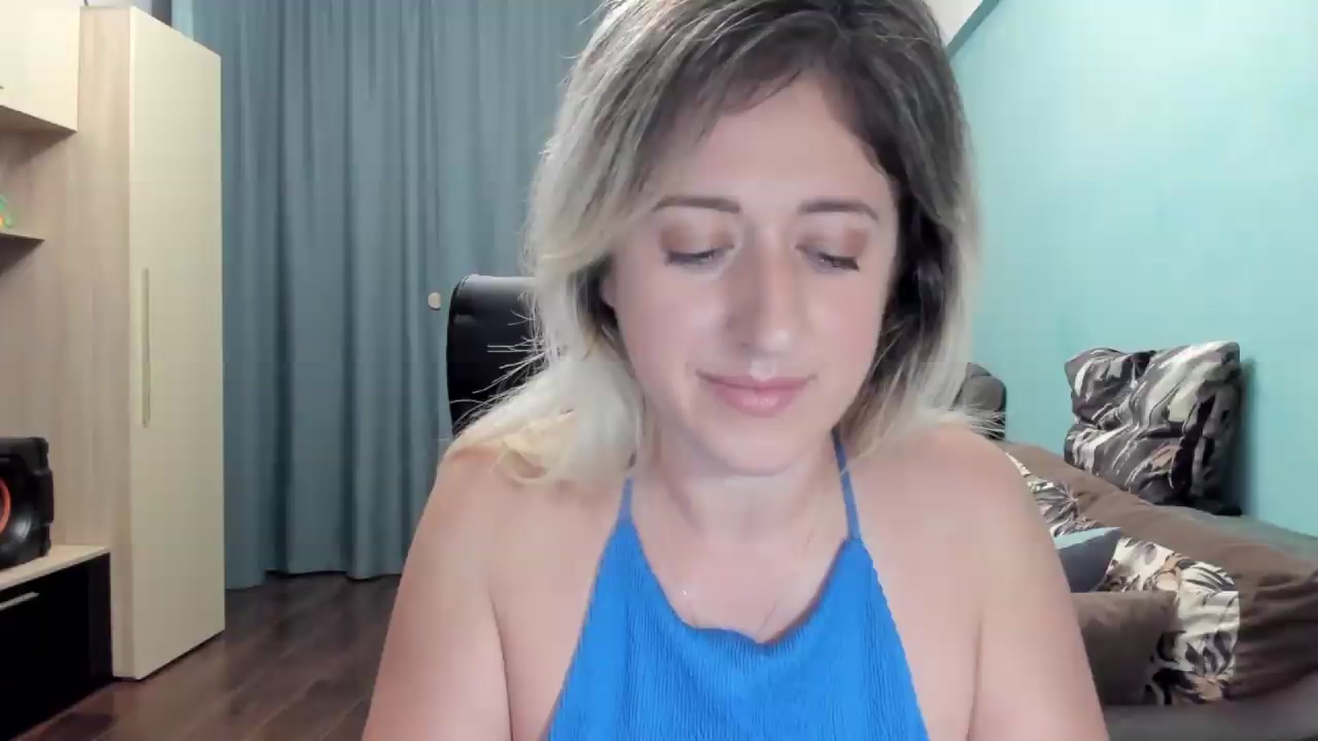 Gallery image thumbnail from SweetDelia_'s myfreecams stream on, 06/25/2026, 23:33 image 14 of 20