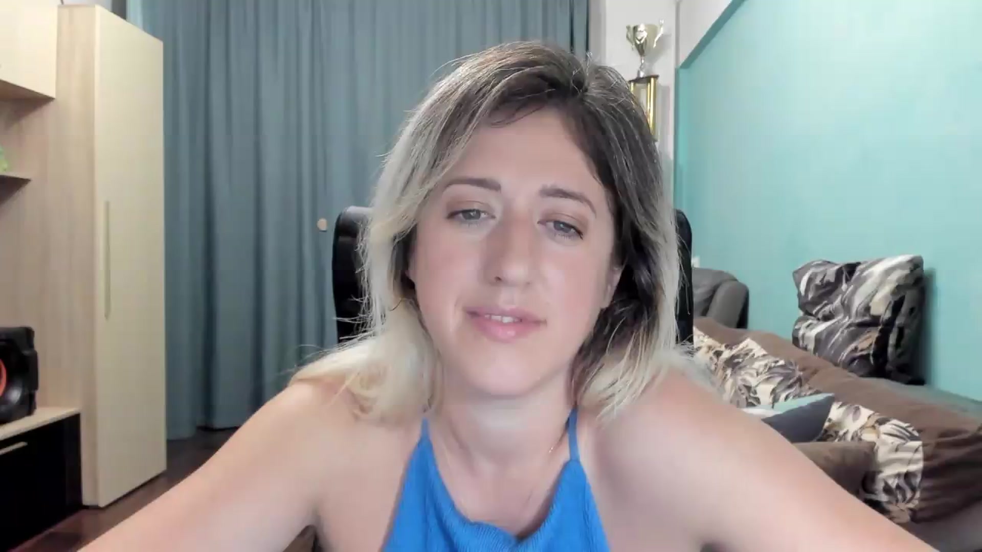 Gallery image thumbnail from SweetDelia_'s myfreecams stream on, 06/25/2026, 23:33 image 16 of 20