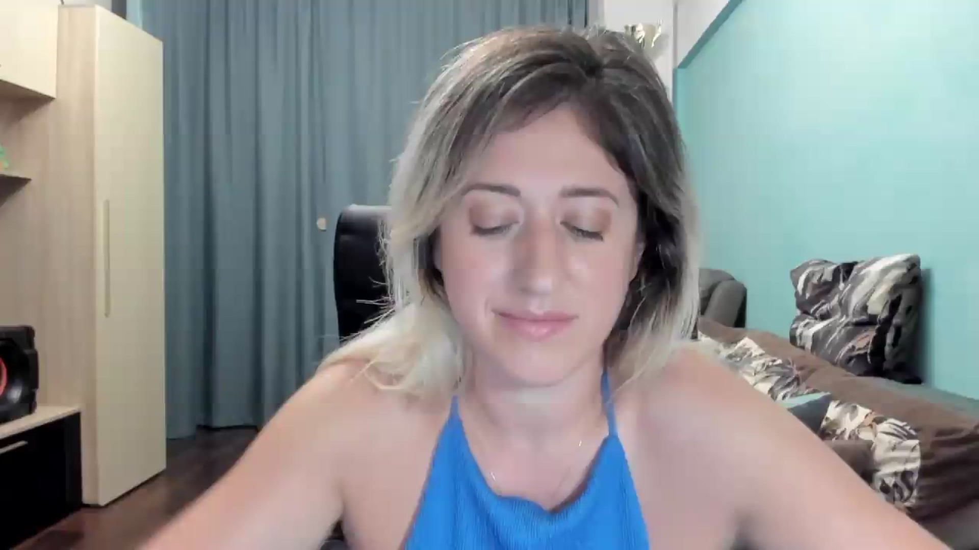 Gallery image thumbnail from SweetDelia_'s myfreecams stream on, 06/25/2026, 23:33 image 9 of 20