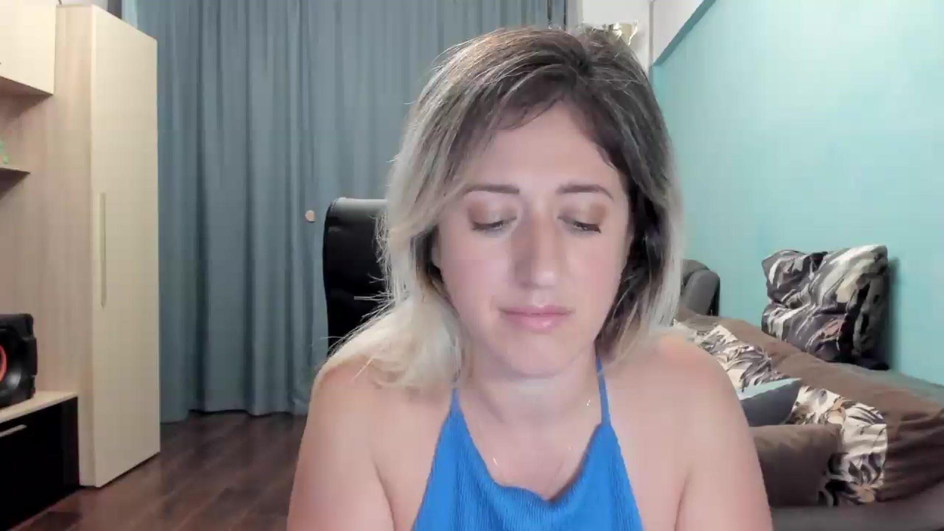 Gallery image thumbnail from SweetDelia_'s myfreecams stream on, 06/25/2026, 23:33 image 10 of 20