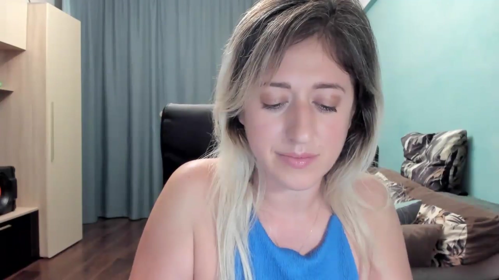 Gallery image thumbnail from SweetDelia_'s myfreecams stream on, 06/26/2026, 01:07 image 18 of 20