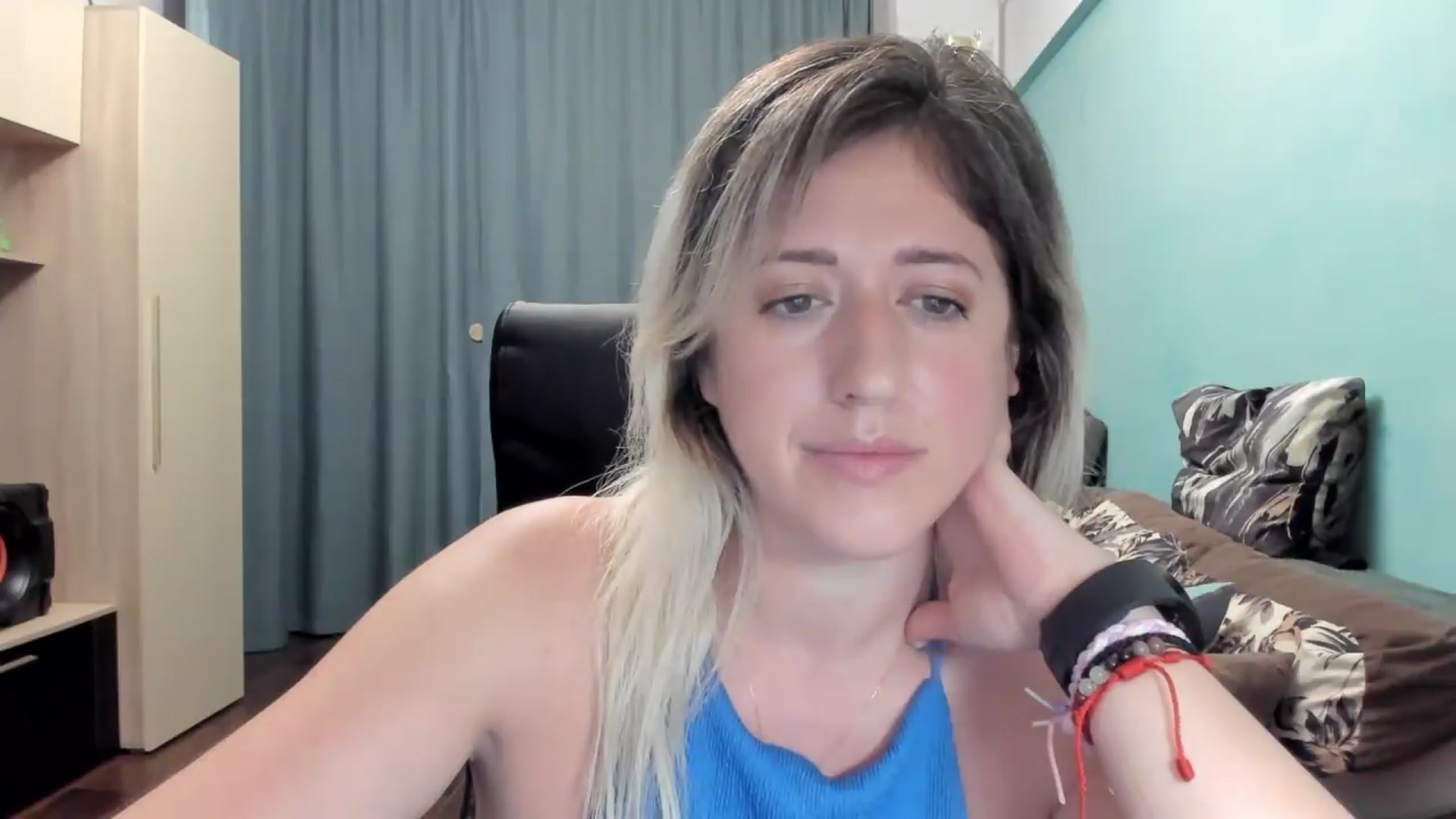 Gallery image thumbnail from SweetDelia_'s myfreecams stream on, 06/26/2026, 01:07 image 8 of 20