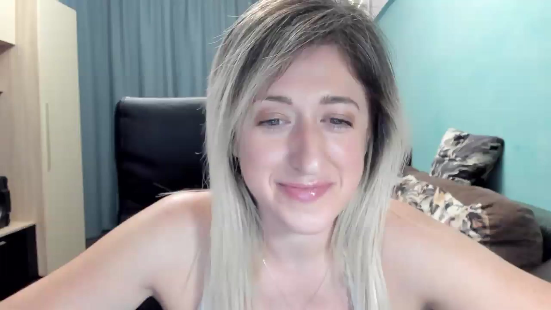 Gallery image thumbnail from SweetDelia_'s myfreecams stream on, 06/29/2026, 24:01 image 3 of 20