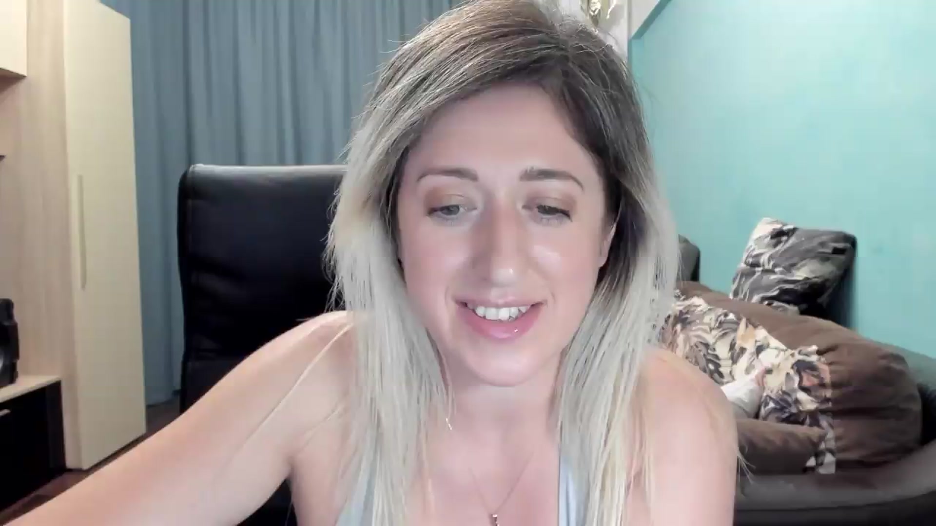 Gallery image thumbnail from SweetDelia_'s myfreecams stream on, 06/29/2026, 24:01 image 9 of 20