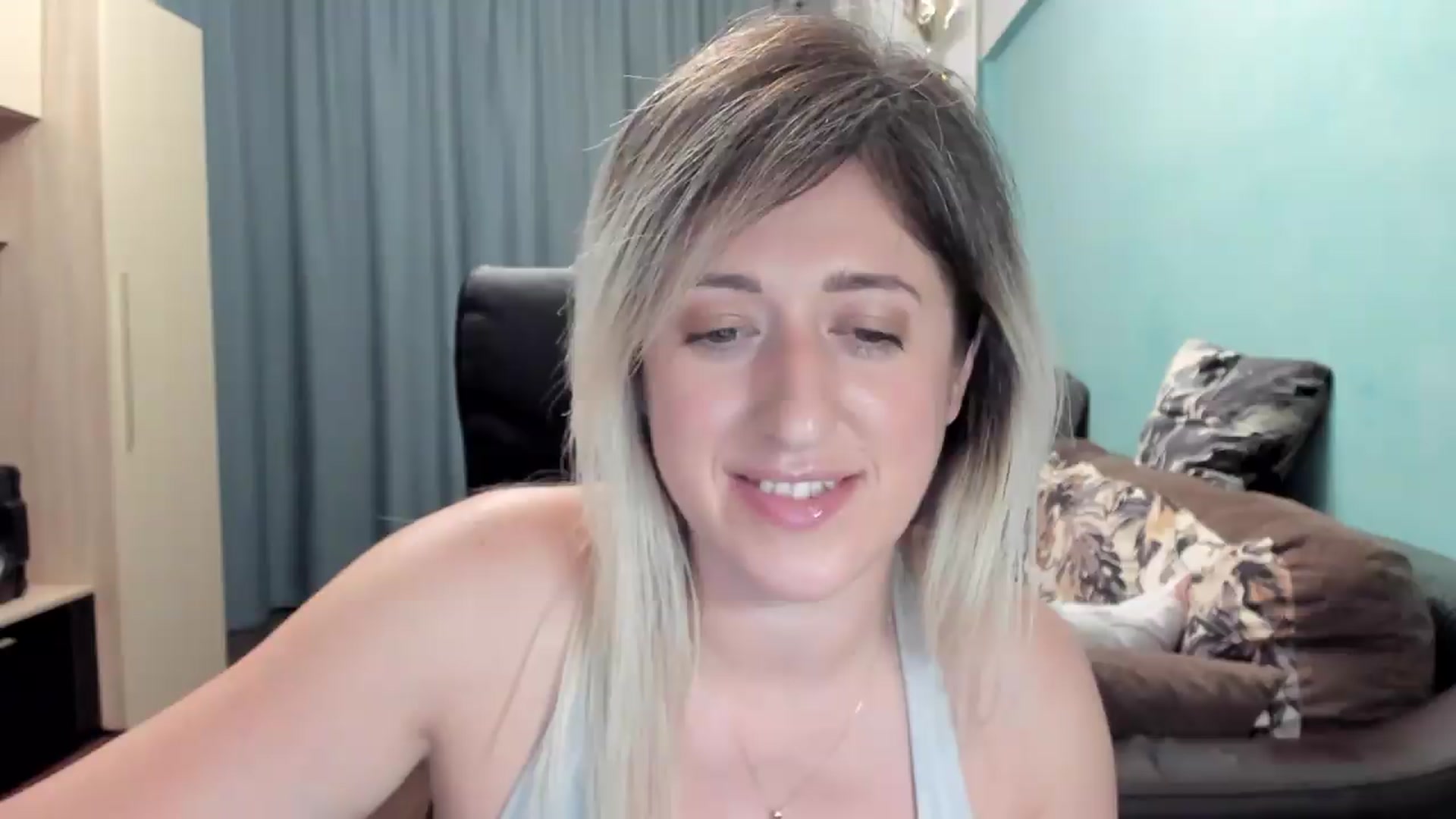 Gallery image thumbnail from SweetDelia_'s myfreecams stream on, 06/29/2026, 24:01 image 19 of 20