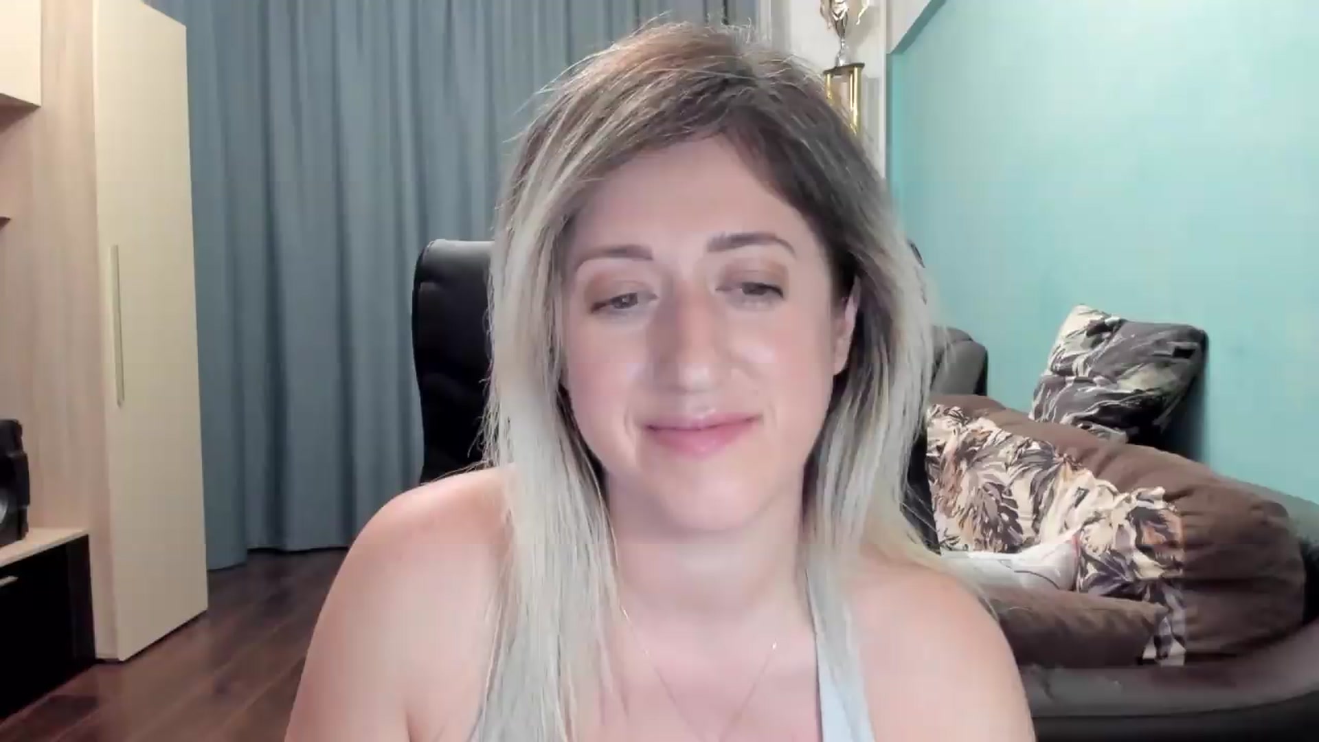 Gallery image thumbnail from SweetDelia_'s myfreecams stream on, 06/29/2026, 01:53 image 8 of 20