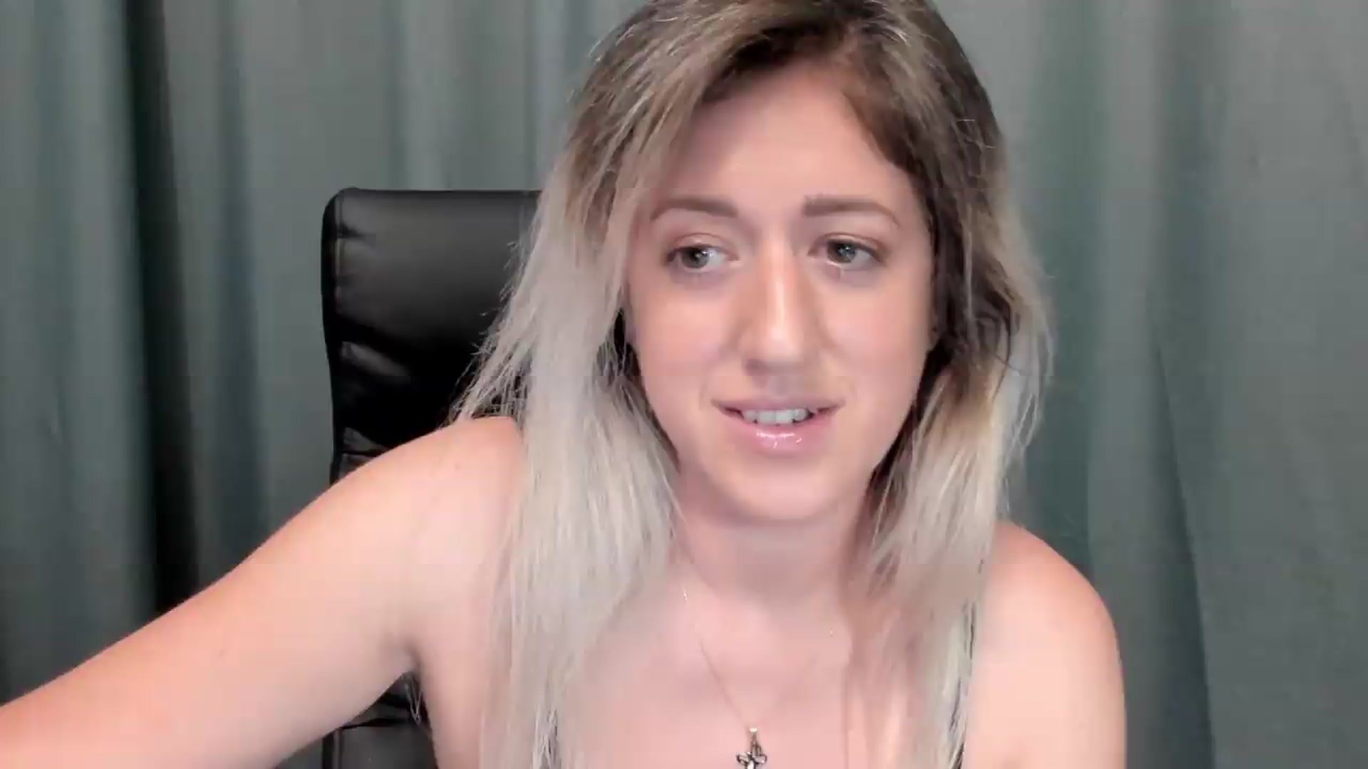 Gallery image thumbnail from SweetDelia_'s myfreecams stream on, 07/01/2026, 01:36 image 9 of 20