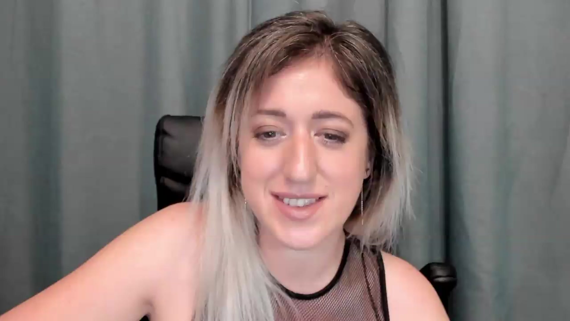 Gallery image thumbnail from SweetDelia_'s myfreecams stream on, 07/03/2026, 24:13 image 11 of 20