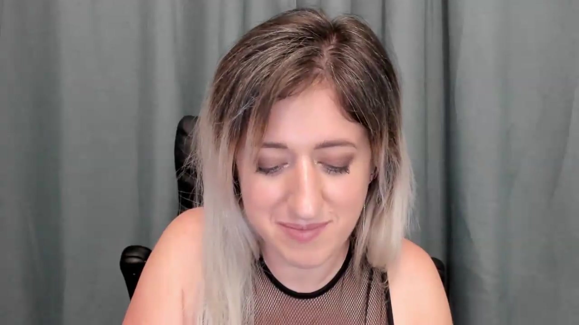 Gallery image thumbnail from SweetDelia_'s myfreecams stream on, 07/03/2026, 02:25 image 19 of 20