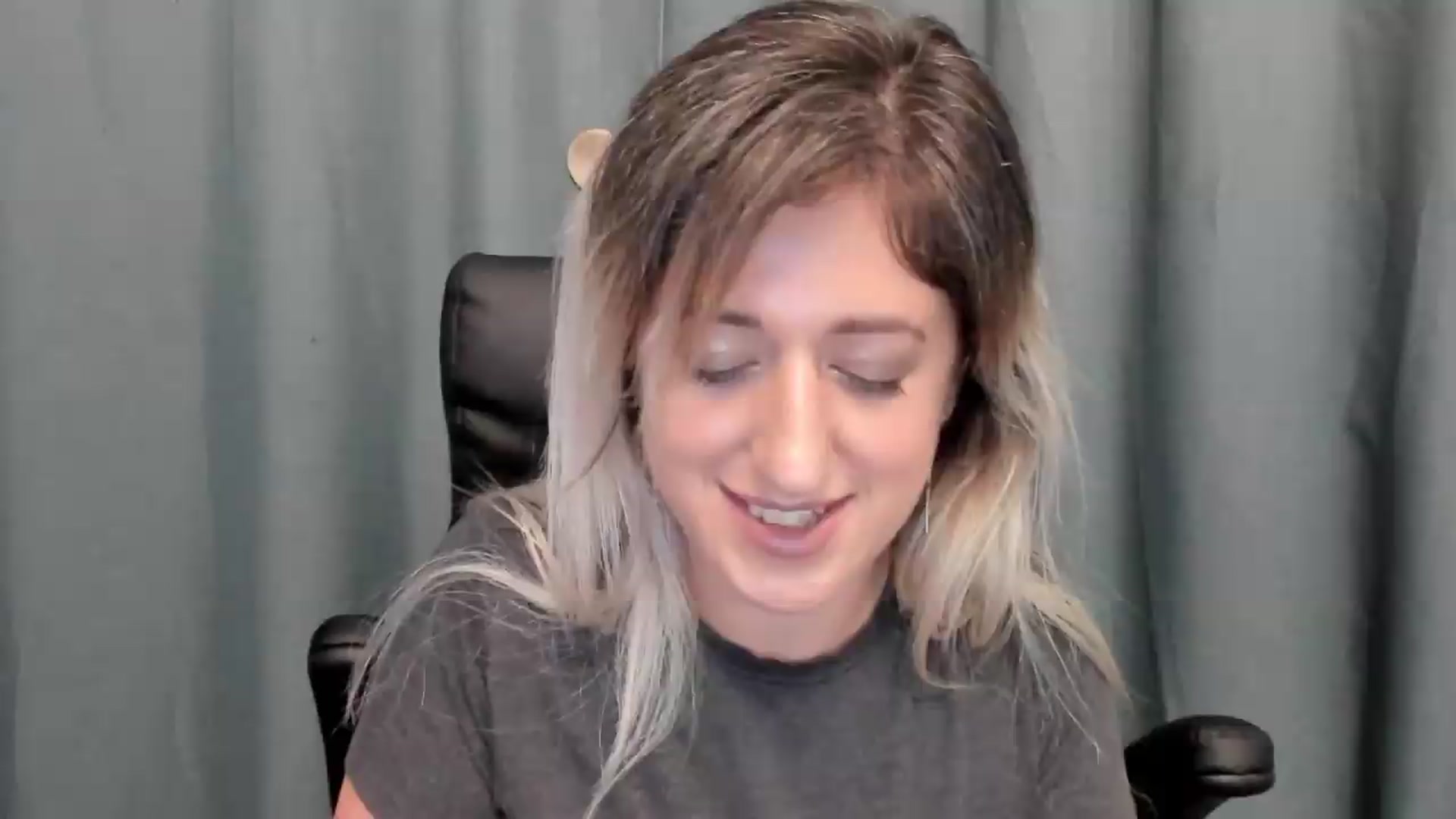 Gallery image thumbnail from SweetDelia_'s myfreecams stream on, 07/04/2026, 24:10 image 6 of 20
