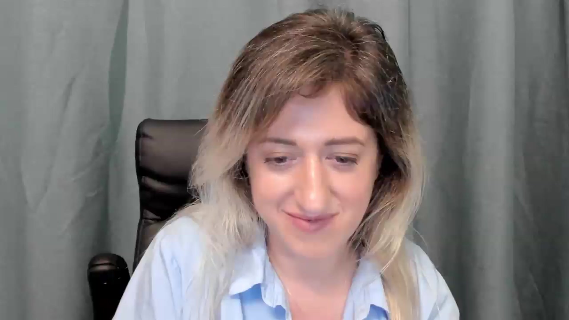 Gallery image thumbnail from SweetDelia_'s myfreecams stream on, 07/08/2026, 02:44 image 16 of 20