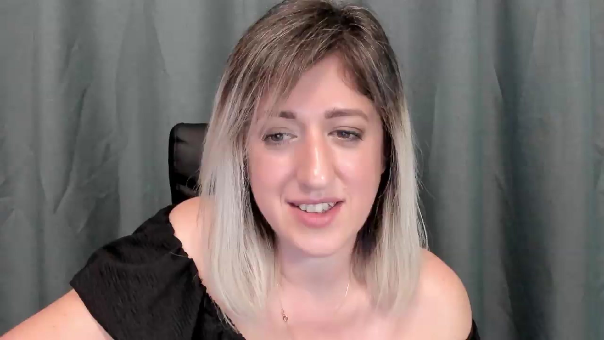 Gallery image thumbnail from SweetDelia_'s myfreecams stream on, 07/10/2026, 01:48 image 15 of 20