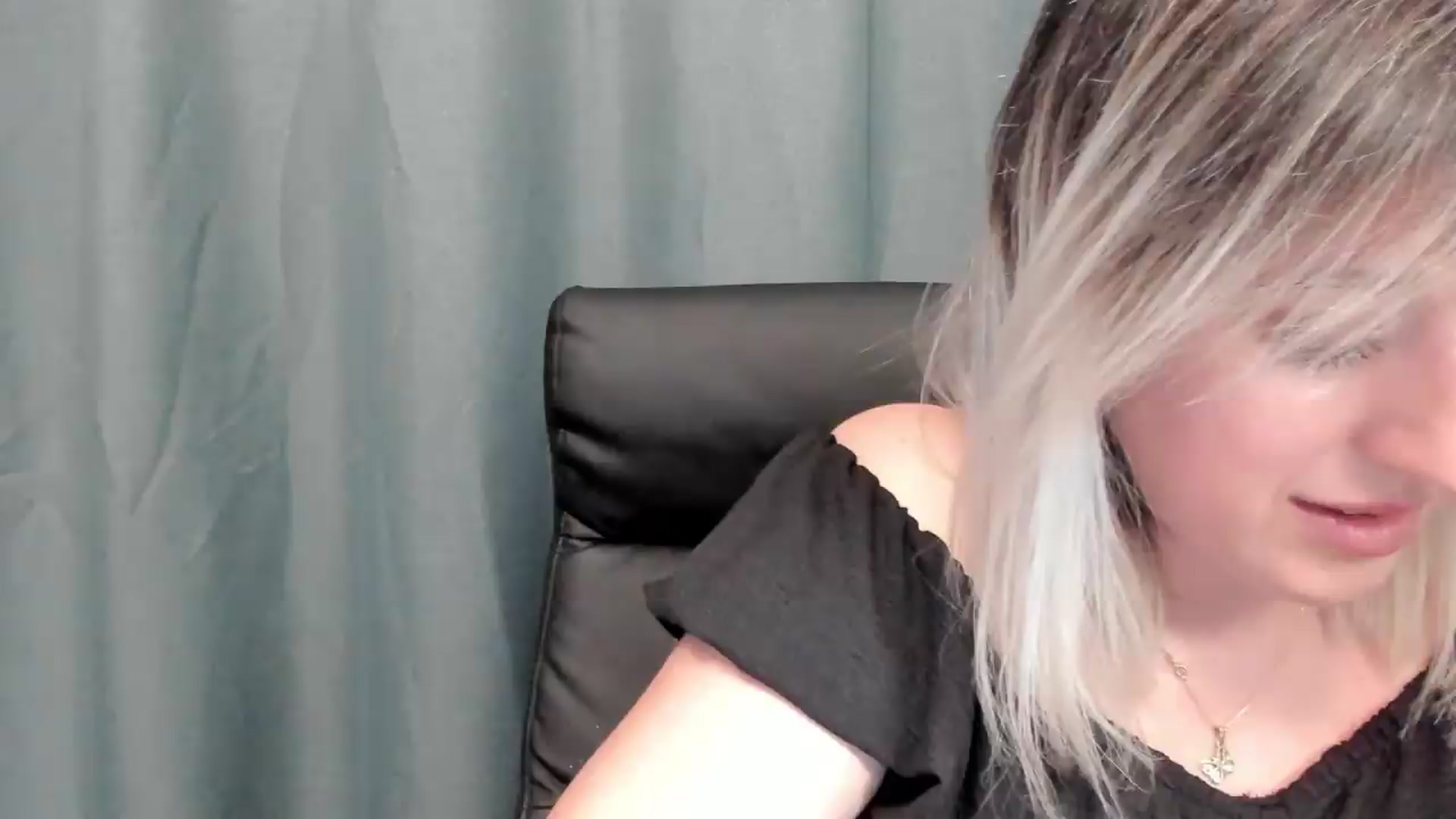 Gallery image thumbnail from SweetDelia_'s myfreecams stream on, 07/10/2026, 01:48 image 2 of 20