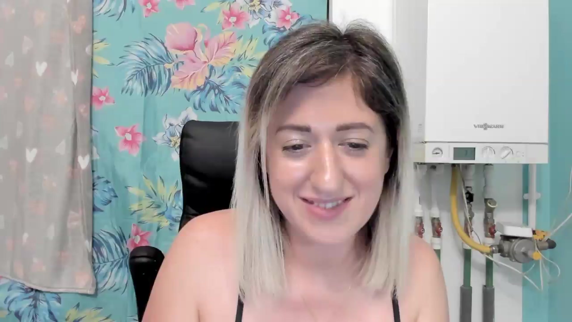 Gallery image thumbnail from SweetDelia_'s myfreecams stream on, 07/14/2026, 02:39 image 12 of 20