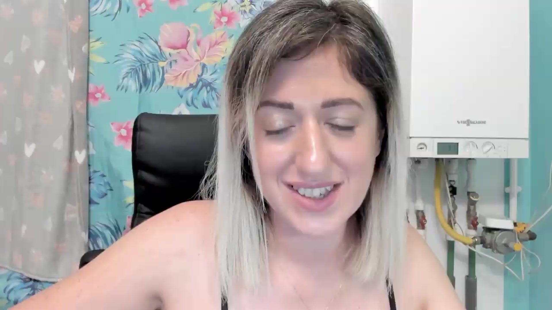 Gallery image thumbnail from SweetDelia_'s myfreecams stream on, 07/14/2026, 02:39 image 20 of 20