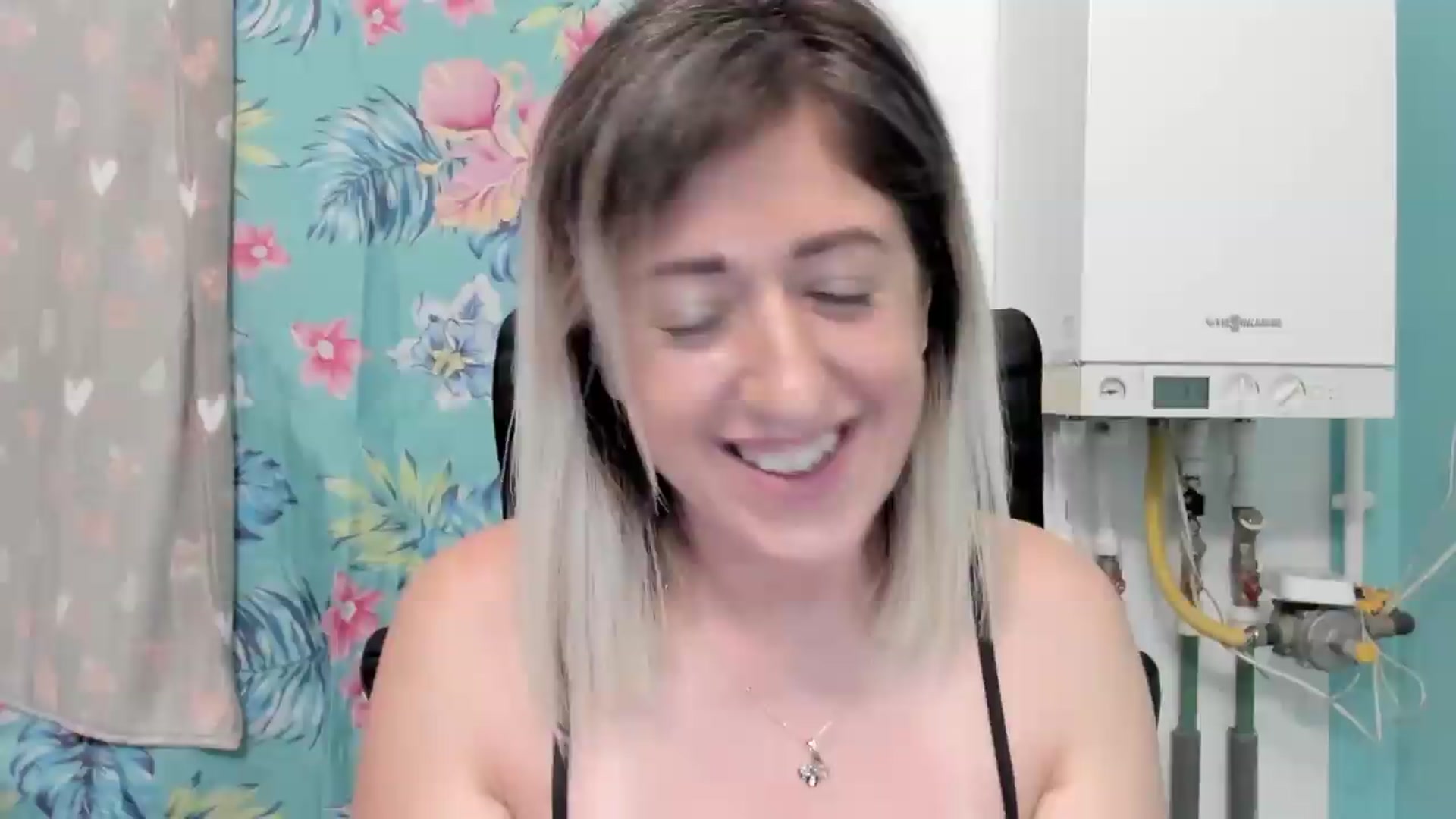 Gallery image thumbnail from SweetDelia_'s myfreecams stream on, 07/14/2026, 02:39 image 5 of 20