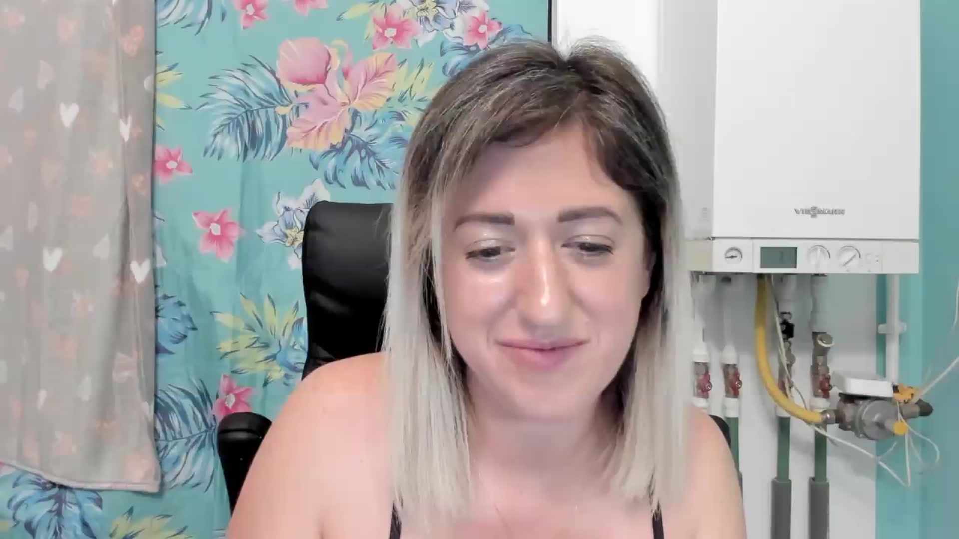 Gallery image thumbnail from SweetDelia_'s myfreecams stream on, 07/14/2026, 02:39 image 13 of 20