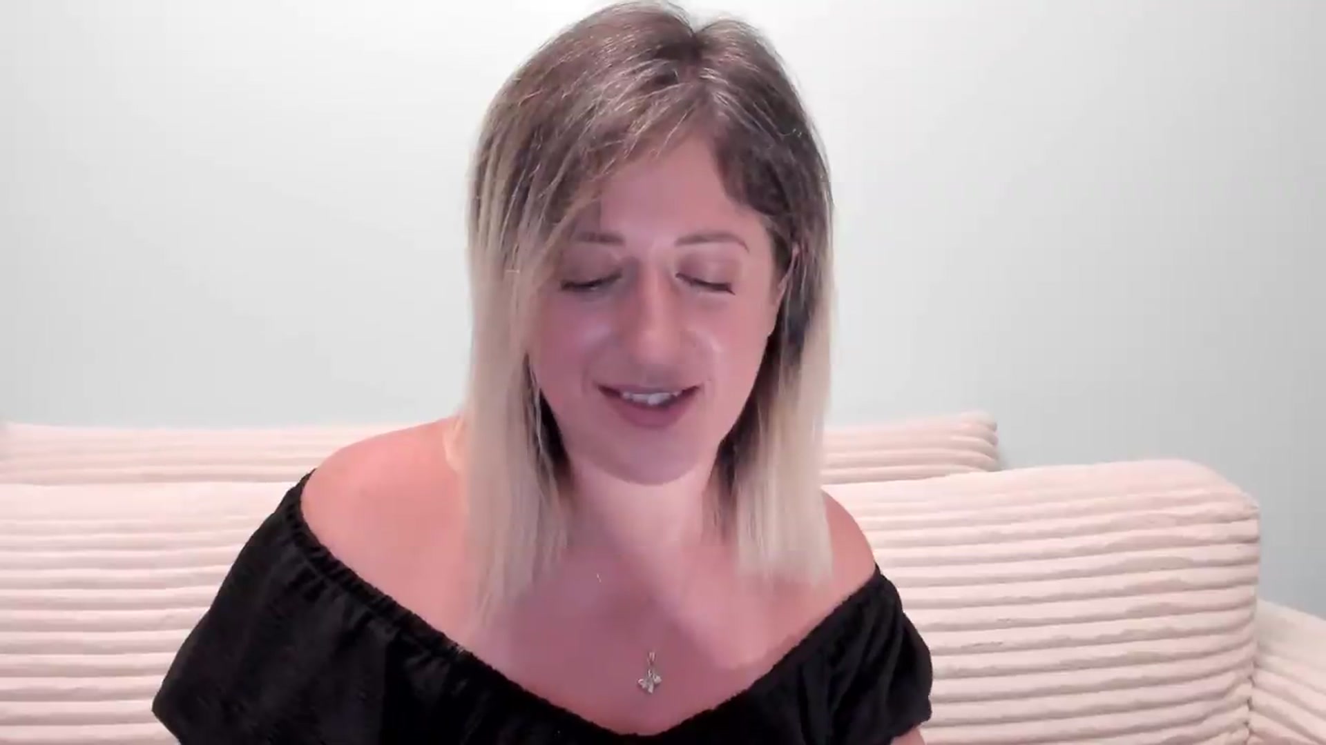 Gallery image thumbnail from SweetDelia_'s myfreecams stream on, 07/27/2026, 02:16 image 6 of 20