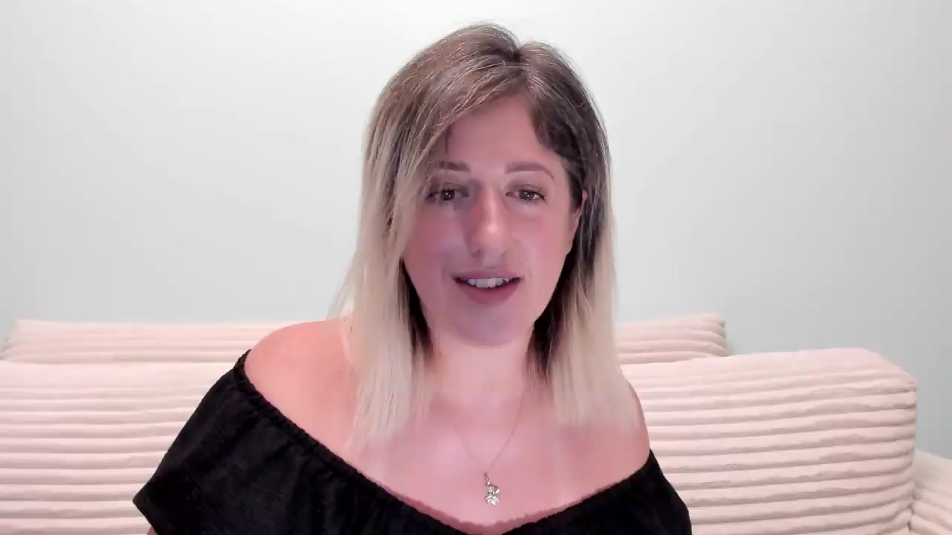 Gallery image thumbnail from SweetDelia_'s myfreecams stream on, 07/27/2026, 02:16 image 2 of 20